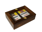 Drewniane pudełko indyjskie z dwoma taliami kart